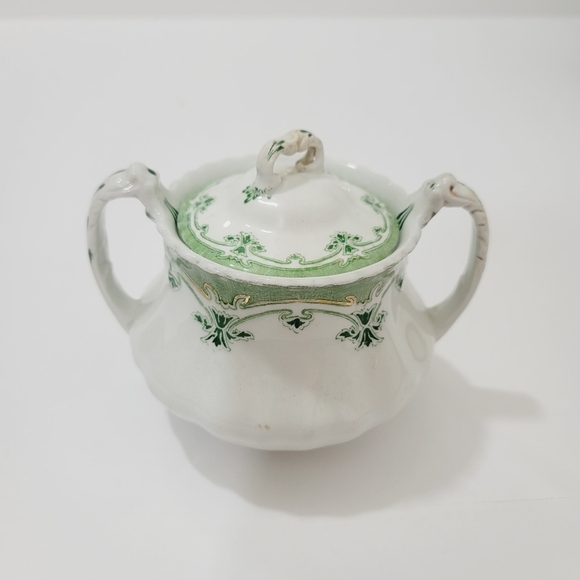 Derwent floral Pattern Sugar Bowl. - Picture 2 of 5